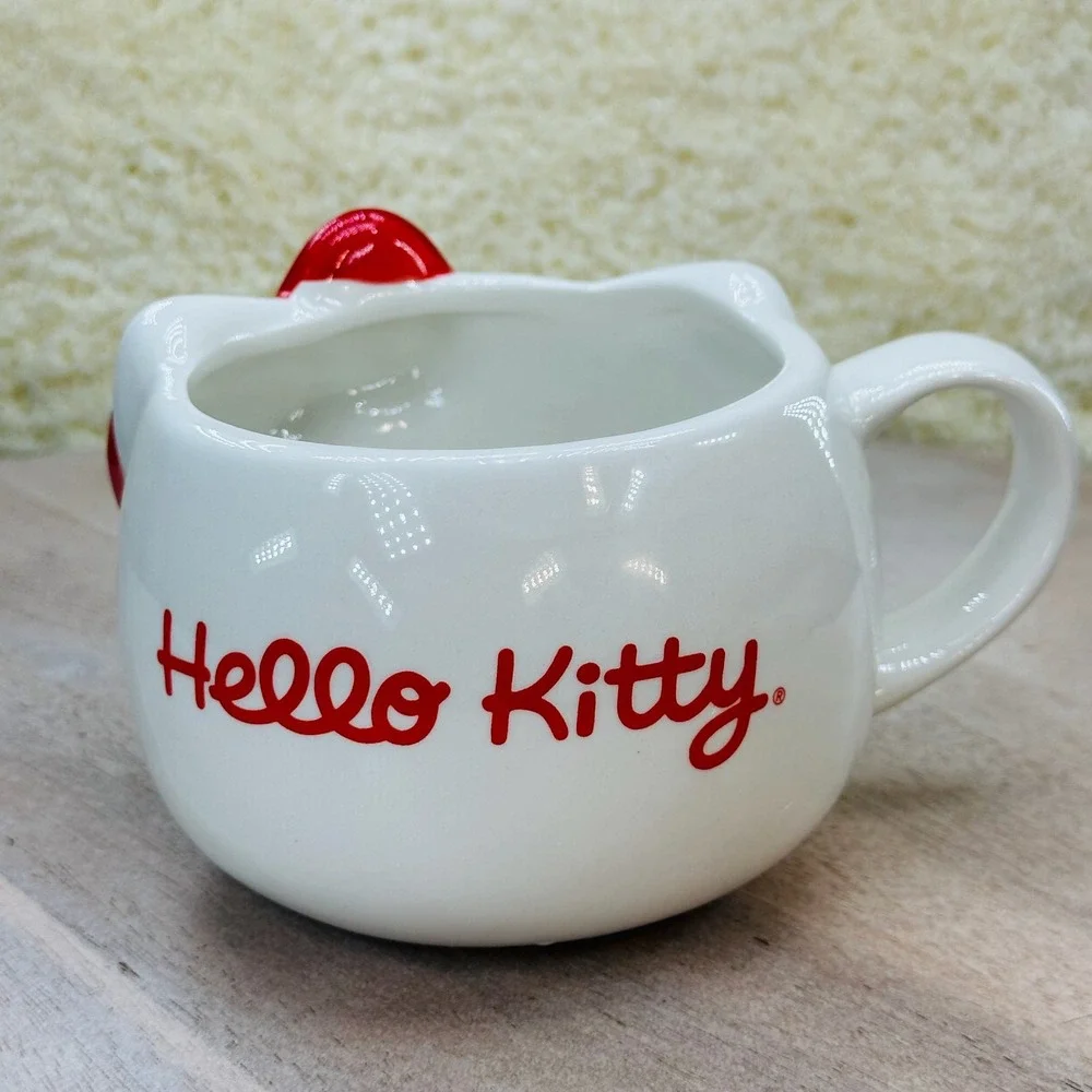 Hello Kitty 3D Sculpted Ceramic Mug Silver Buffalo Sanrio White Red SMGKTY2323 - Picture 2 of 15